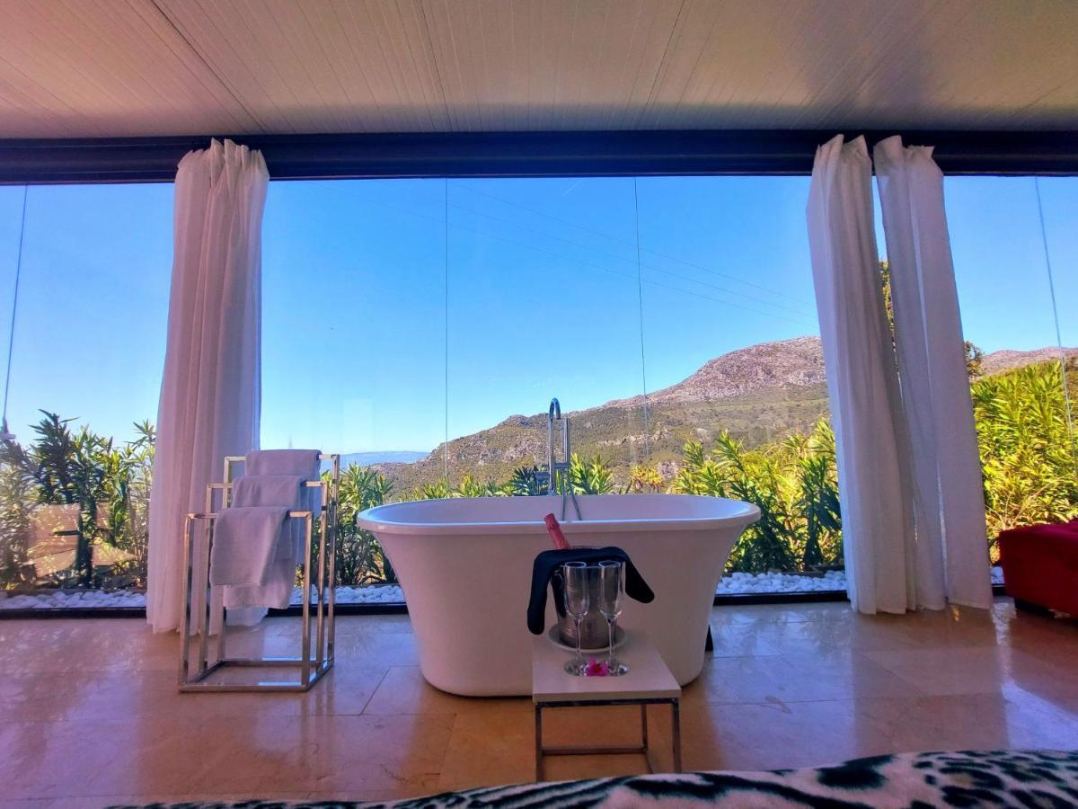 Ddg Retreat Hotel Casares Bagian luar foto