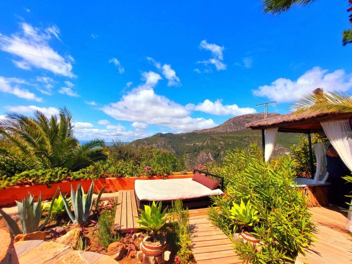 Ddg Retreat Hotel Casares Bagian luar foto