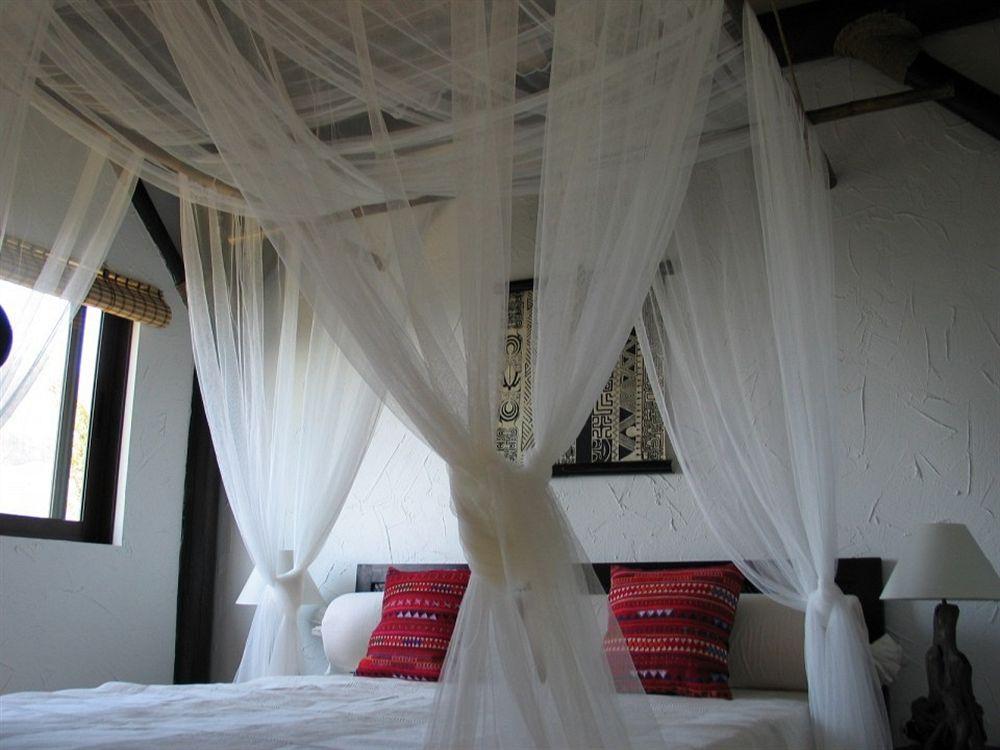 Ddg Retreat Hotel Casares Bagian luar foto