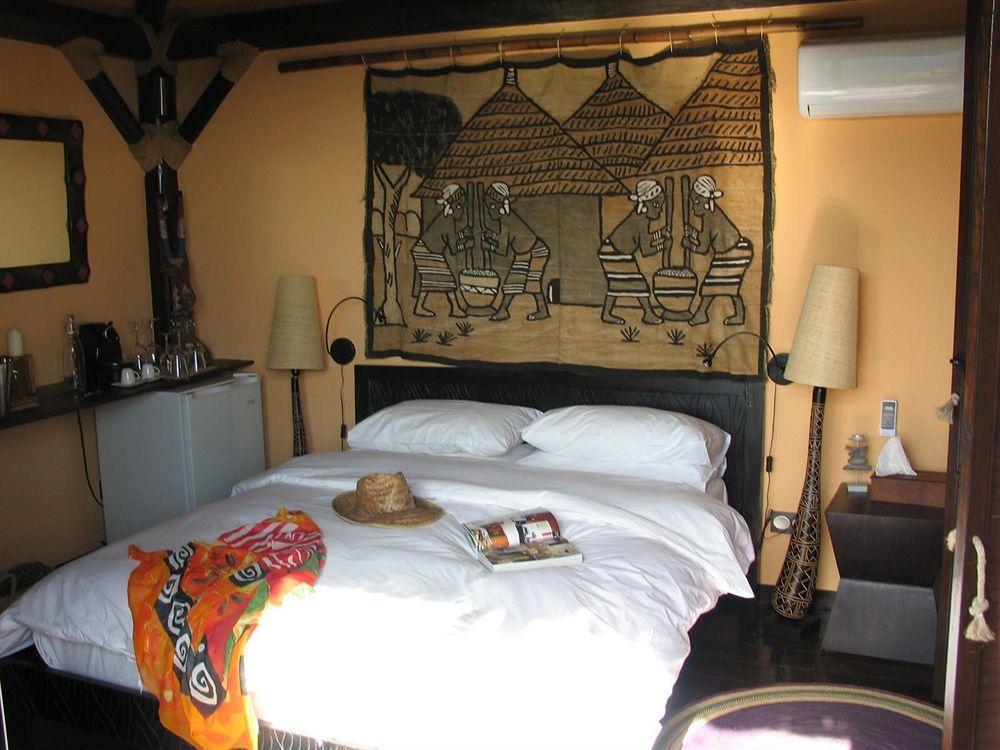 Ddg Retreat Hotel Casares Bagian luar foto